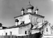 Церковь Николы Явленного. 1676 г. Вид с юго-востока. Фото 1965 г.  г.Псков, ул.Некрасова, д.35.