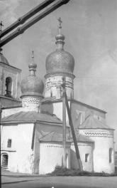 Церковь Николая Чудотворца. 1543 г. Вид с юго-востока до реставрации. Фото Б.Скобельцына. 1958 г.  г.Остров.
