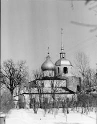 Церковь  Николая Чудотворца. Вид с юга. Фото  Скобельцына Б.С.,1973