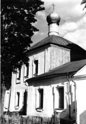 Северные  фасады  четверика и  придела. Фото Скобельцына Б.С., 1975