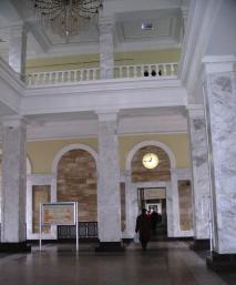 Интерьер центральной части вокзала
