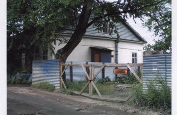 Боковой северовосточный фасад.Общий вид со стороны ул.Свердлова