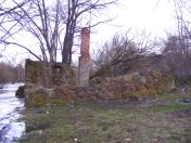 Вид на руины мельницы с северо-запада.